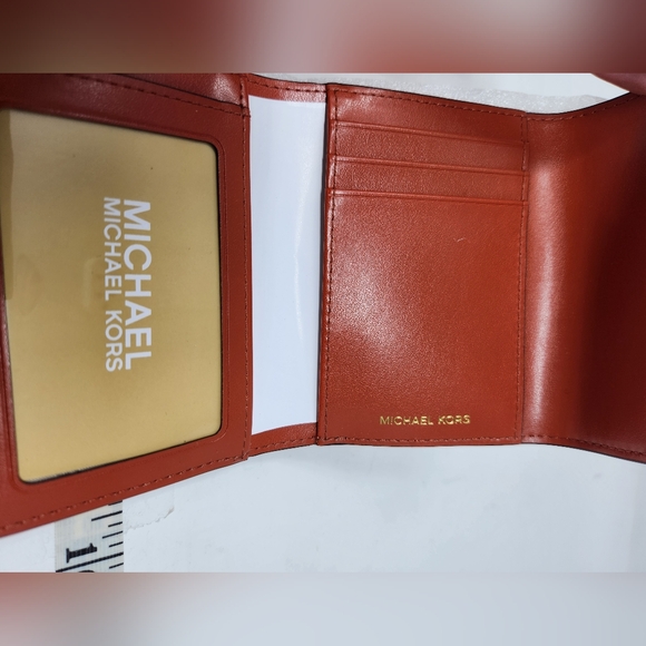 Michael Kors Signature Greenwich Envelope Trifold Wallet NWT - Picture 2 of 6